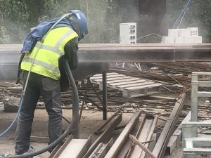 piaskowanie elementów stalowych